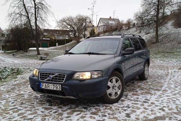 Volvo XC70 2 generation wagon