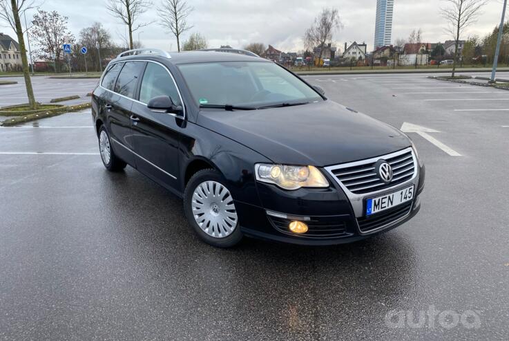 Volkswagen Passat B6 wagon 5-doors