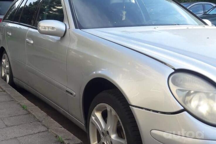 Mercedes-Benz E-Class W211/S211 wagon 5-doors