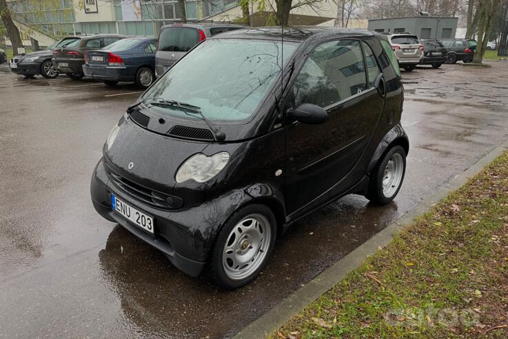 Smart Fortwo 1 generation [restyling] Hatchback 3-doors