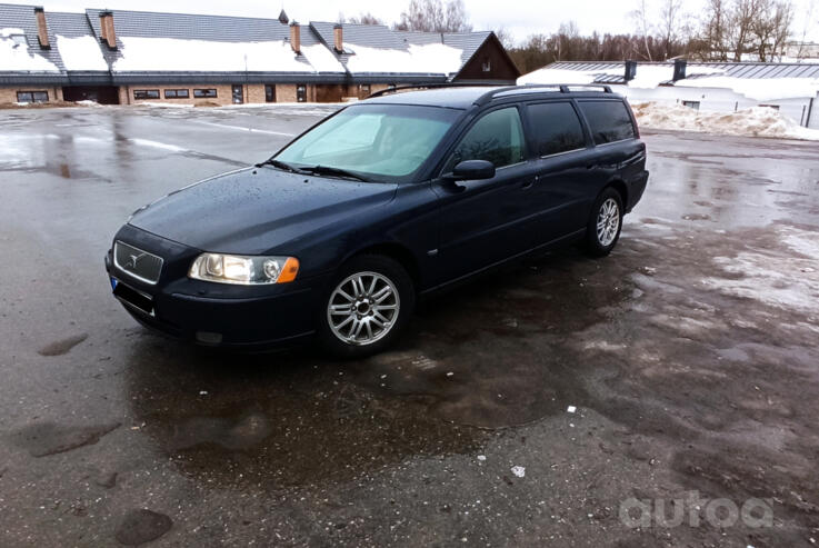 Volvo V70 2 generation [restyling] wagon 5-doors