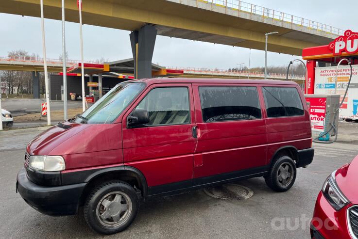 Volkswagen Caravelle T4 Minivan