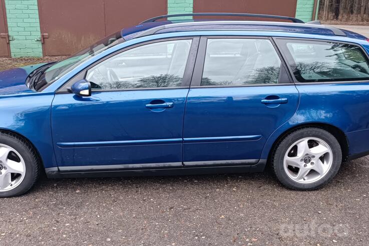 Volvo V50 1 generation wagon