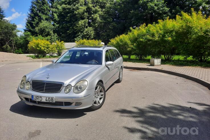 Mercedes-Benz E-Class W211/S211 wagon 5-doors