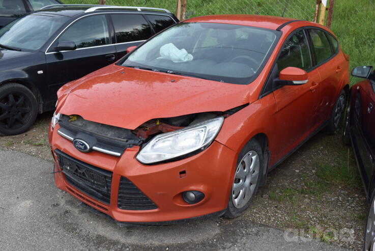 Ford Focus 3 generation Hatchback 5-doors