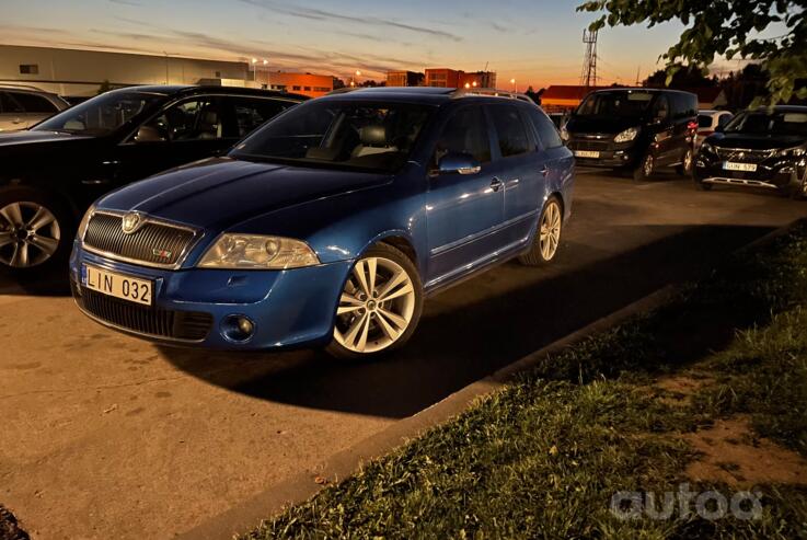 Skoda Octavia RS A5 liftback 