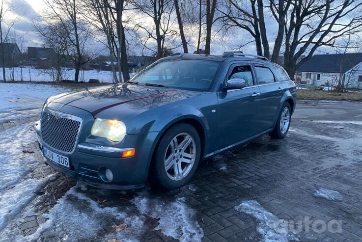 Chrysler 300C 1 generation wagon
