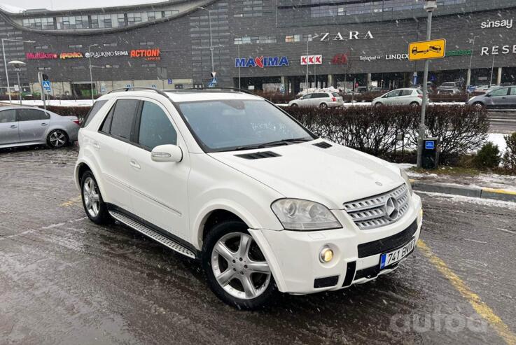 Mercedes-Benz M-Class W164 AMG crossover 5-doors