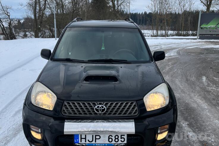 Toyota RAV 4 2 generation (XA20)