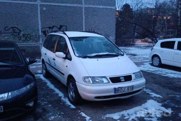 SEAT Alhambra 1 generation Minivan