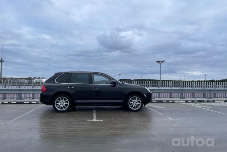 Porsche Cayenne 955 Crossover 5-doors