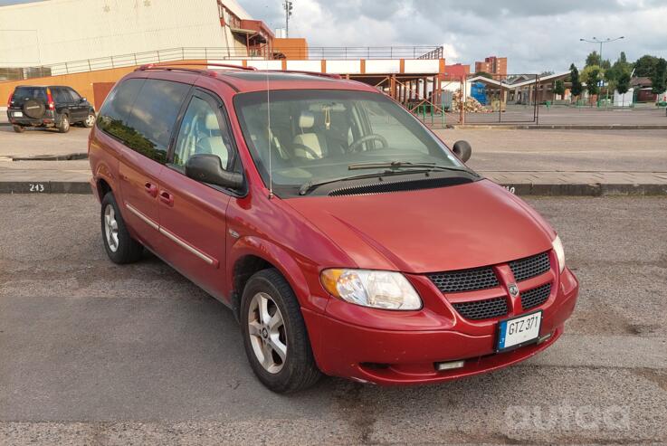 Dodge Caravan 4 generation Grand minivan 5-doors