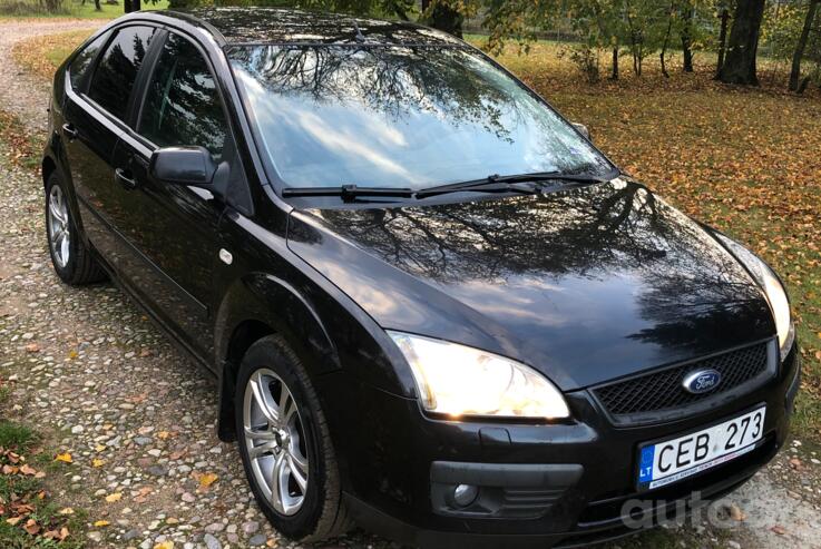 Ford Focus 2 generation Hatchback 5-doors