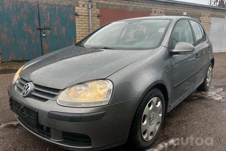 Volkswagen Golf 5 generation Hatchback 5-doors