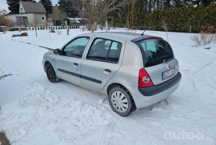 Renault Clio 2 generation Hatchback 5-doors