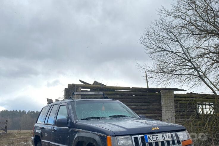 Jeep Grand Cherokee ZJ SUV