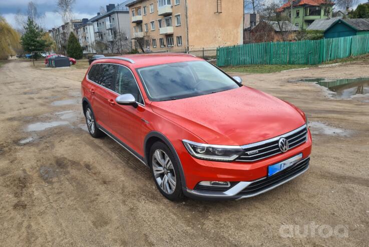 Volkswagen Passat B8 Alltrack wagon 5-doors