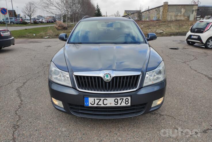 Skoda Octavia 2 generation [restyling] Combi wagon 5-doors