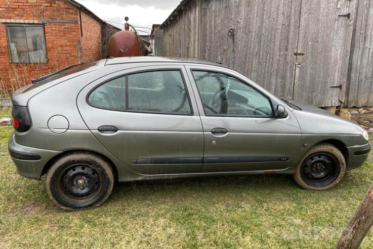 Renault Megane 1 generation Classic Sedan
