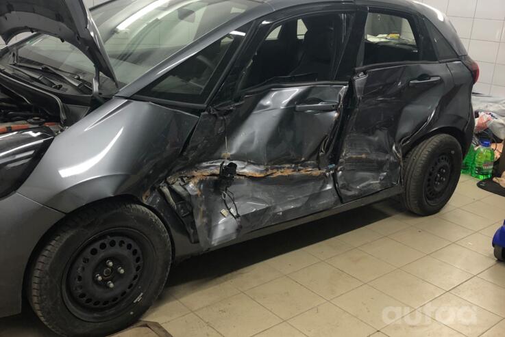 Honda Jazz 3 generation [restyling]