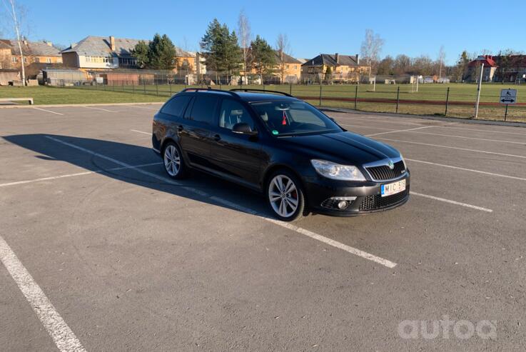 Skoda Octavia 2 generation [restyling] Combi Scout wagon 5-doors