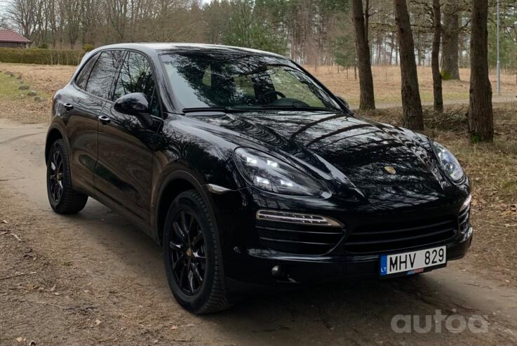 Porsche Cayenne 958 Crossover