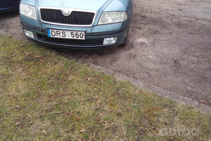 Skoda Octavia 2 generation Combi wagon 5-doors