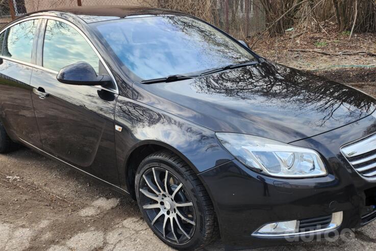 Opel Insignia A Sedan 4-doors