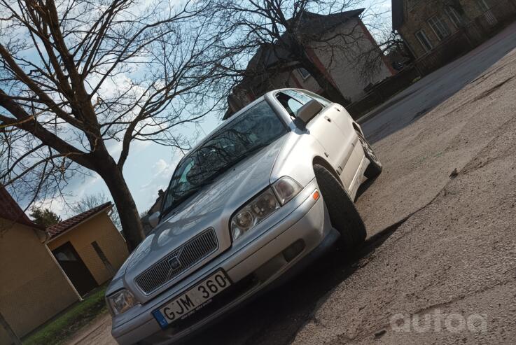 Volvo V40 1 generation wagon