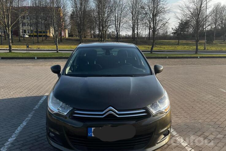 Citroen C4 2 generation Hatchback