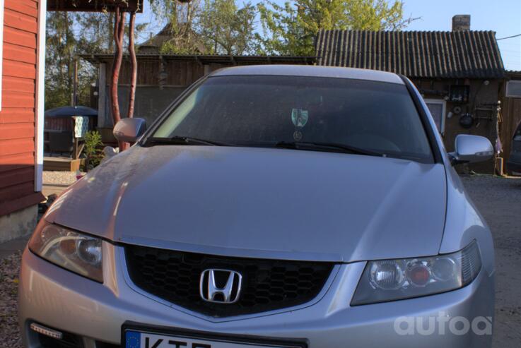 Honda Accord 7 generation wagon