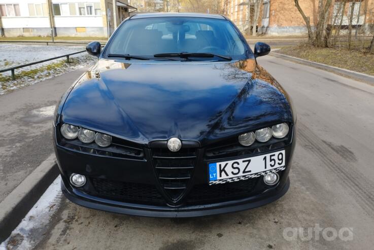 Alfa Romeo 159 1 generation Sedan