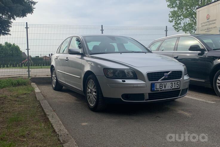 Volvo S40 2 generation Sedan