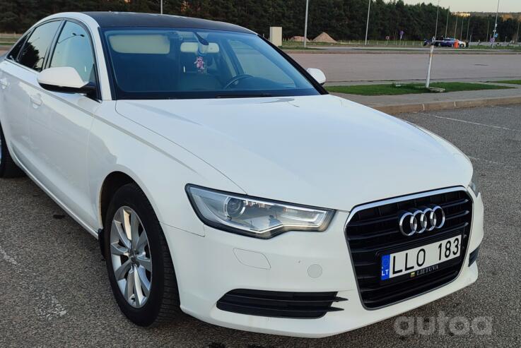 Audi A6 4G/C7 Sedan