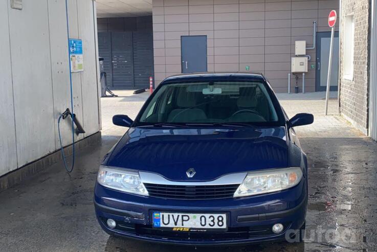 Renault Laguna 2 generation Liftback