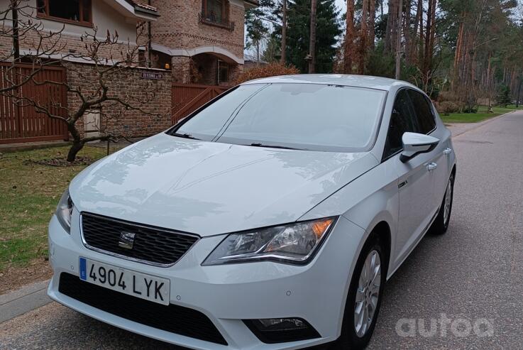 SEAT Leon 3 generation FR hatchback 5-doors