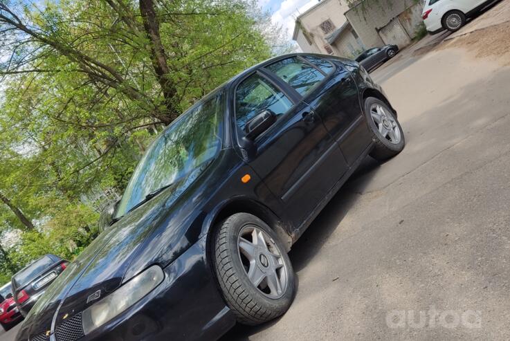 SEAT Leon Cupra 1 generation