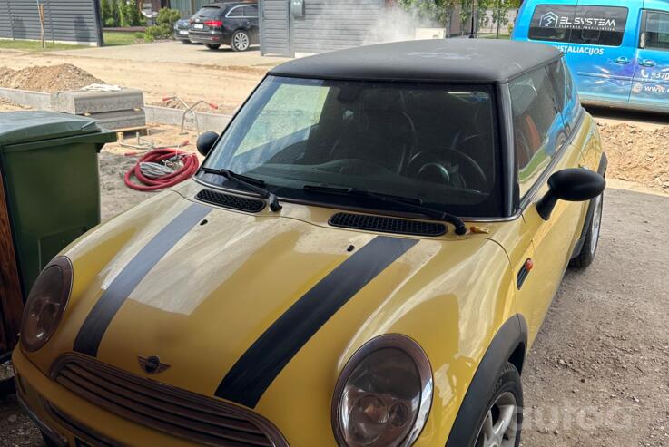 Mini Cooper R50 Hatchback