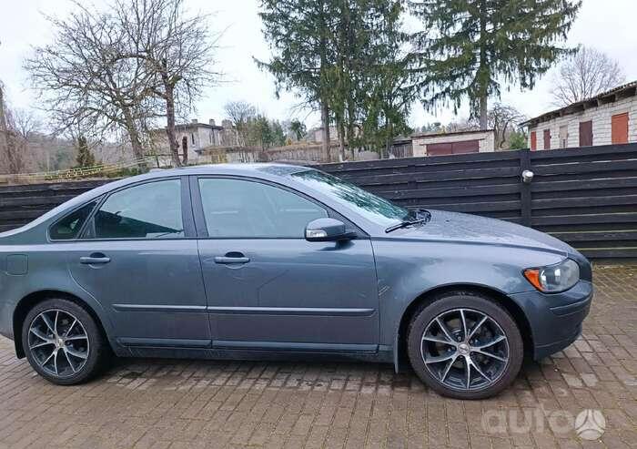 Volvo S40 2 generation Sedan