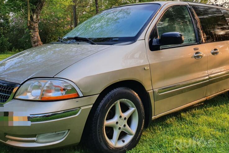 Ford Windstar 2 generation Minivan