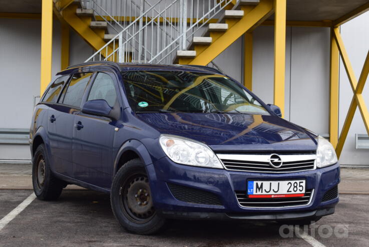 Opel Astra H [restyling]