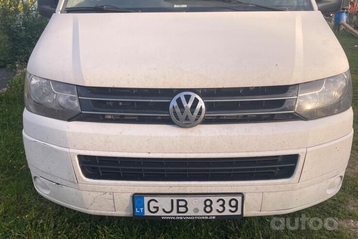 Volkswagen Transporter T5 Minivan 4-doors
