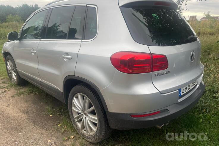 Volkswagen Tiguan 1 generation [restyling] Crossover