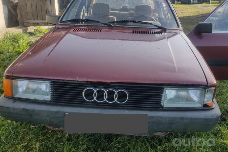 Audi 80 B2 Sedan