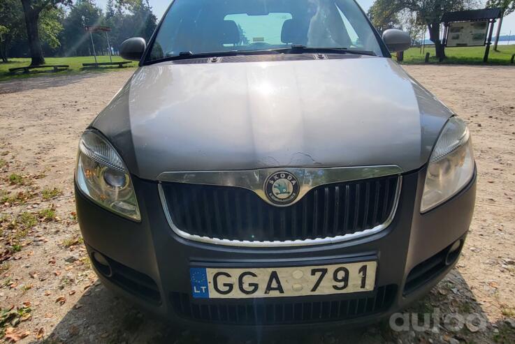 Skoda Roomster 1 generation Minivan 5-doors