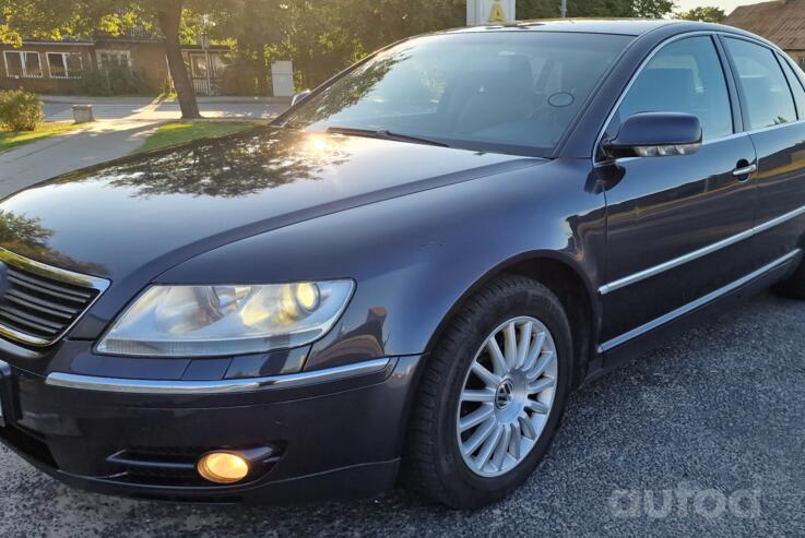 Volkswagen Phaeton 1 generation Sedan