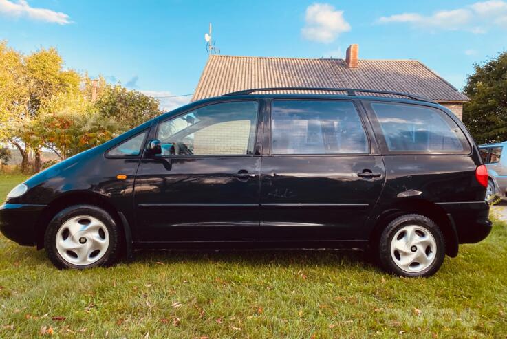 SEAT Alhambra 1 generation Minivan