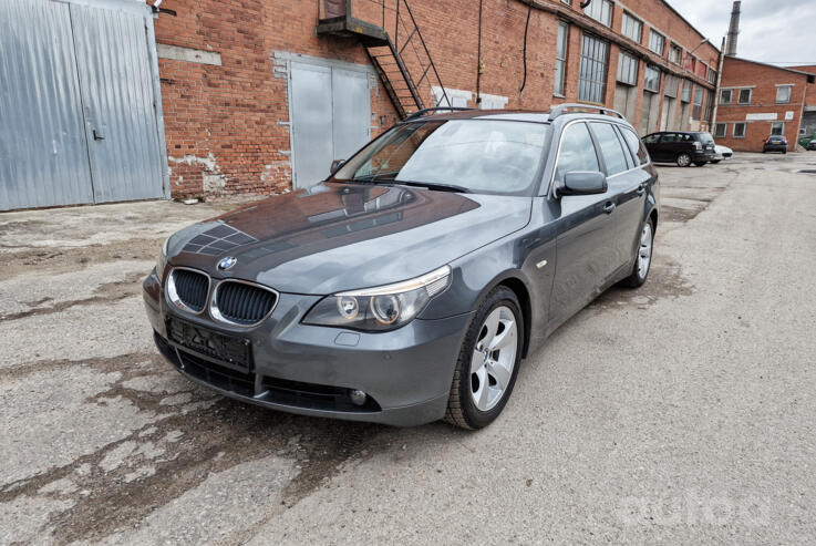 BMW 5 Series E60/E61 Touring wagon