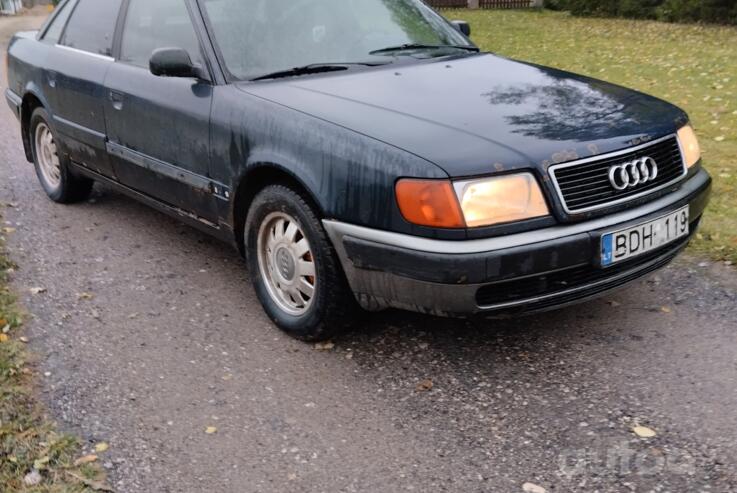 Audi 100 4A/C4 Sedan