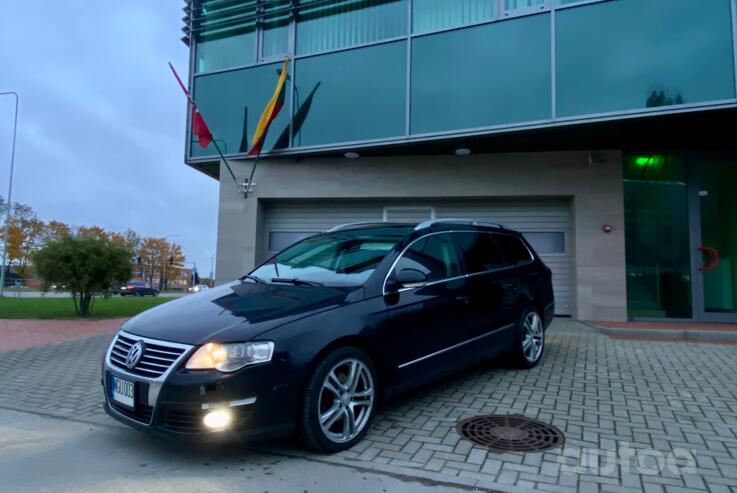Volkswagen Passat B6 wagon 5-doors